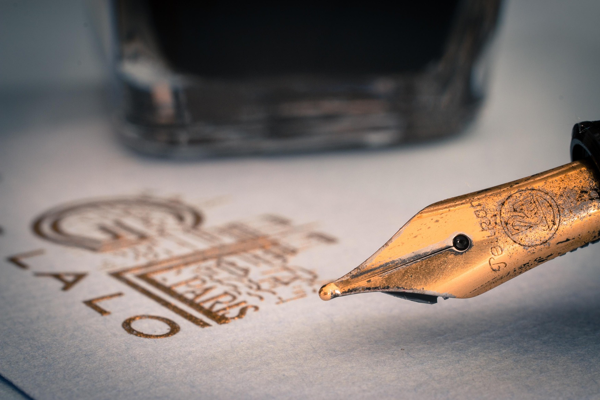 Professional Content Creation and Document Services
